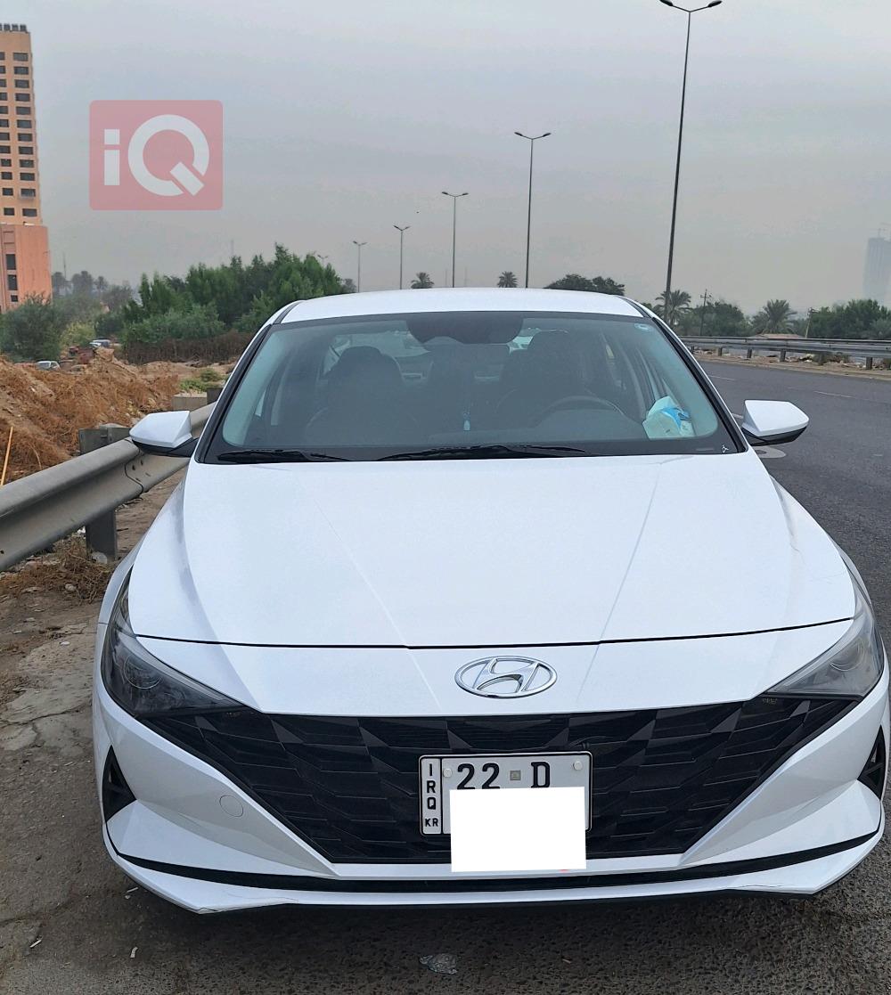 هیوندای ئەلەنترا